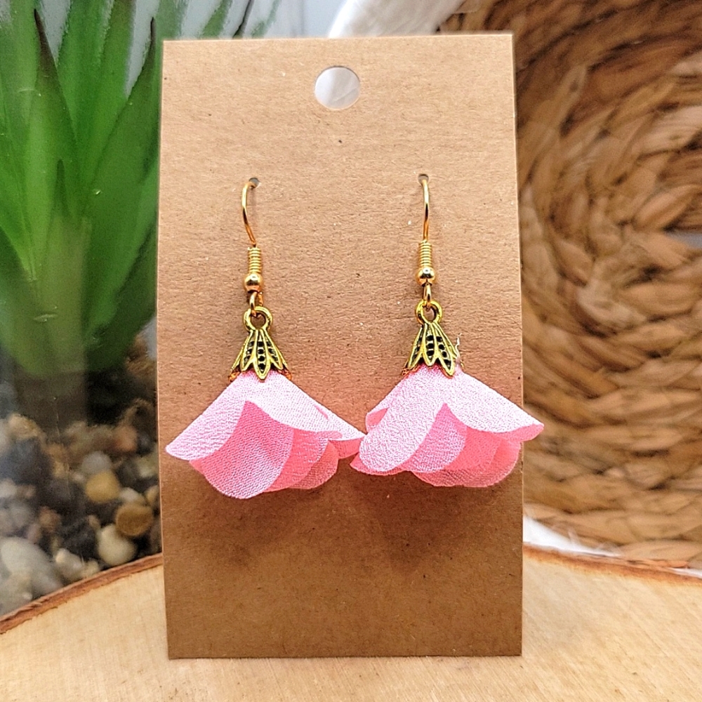 2/$10 light pink tassle earrings